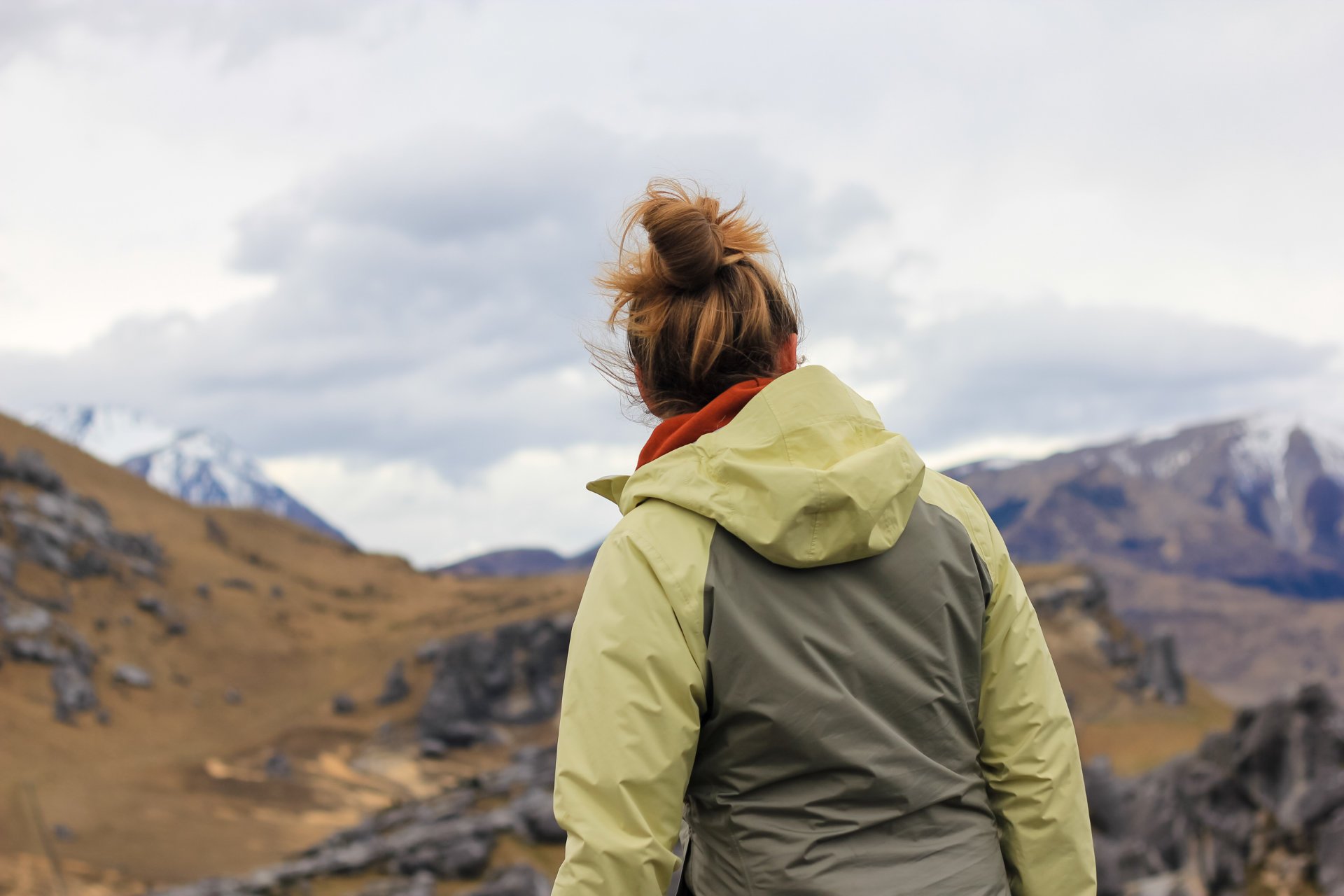 woman-in-the-mountains